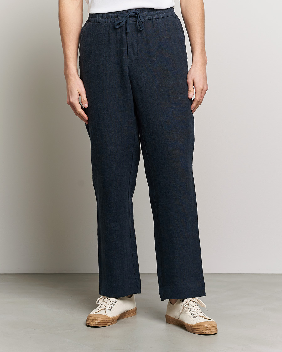 Heren | Broeken | A Day's March | Tamait Drawstring Linen Trousers Navy