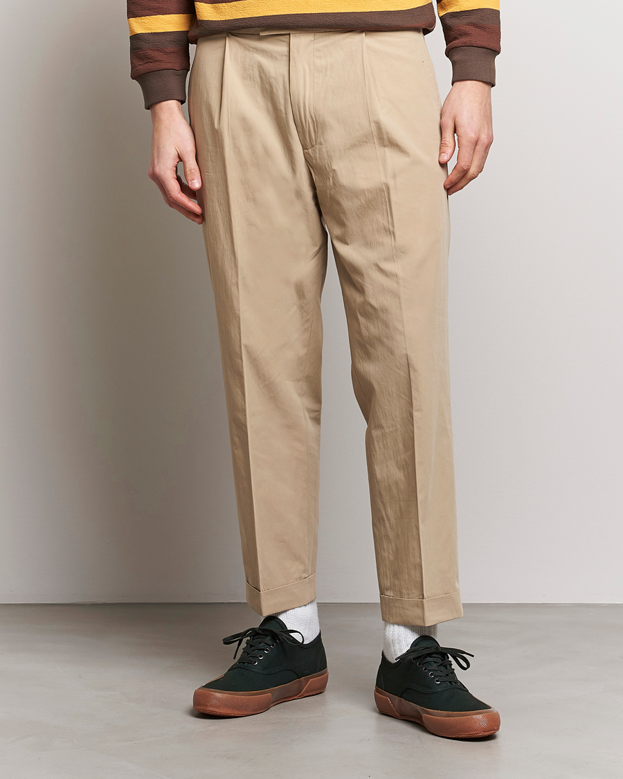 Heren | Broeken | BEAMS PLUS | Comfort Cloth Travel Trousers Beige