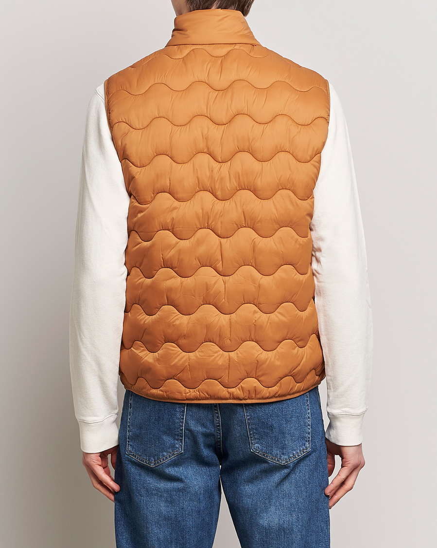 Heren | Gilets | Lyle & Scott | Crest Quilted Gilet Vest Salt Burne