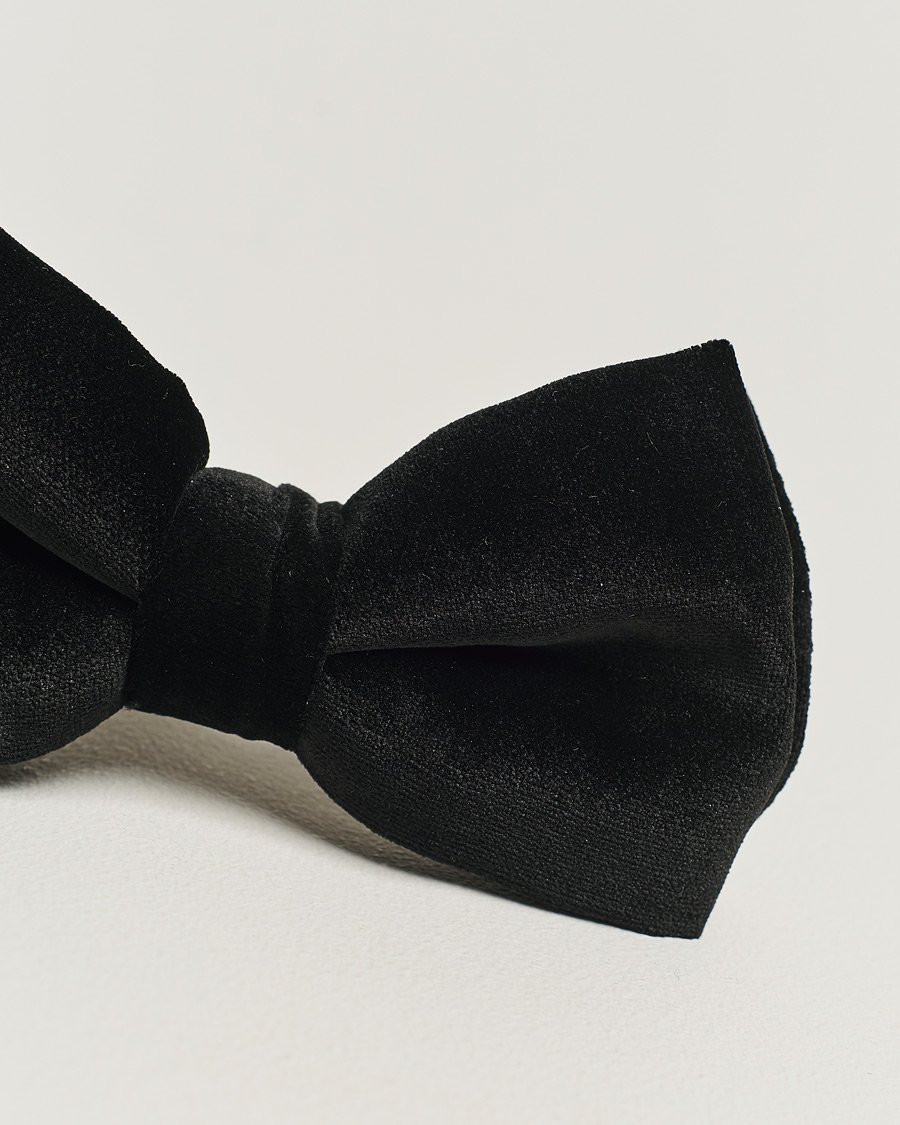 Heren | Eton Pre-Tied Velvet Bow Tie Black | Eton | Pre-Tied Velvet Bow Tie Black