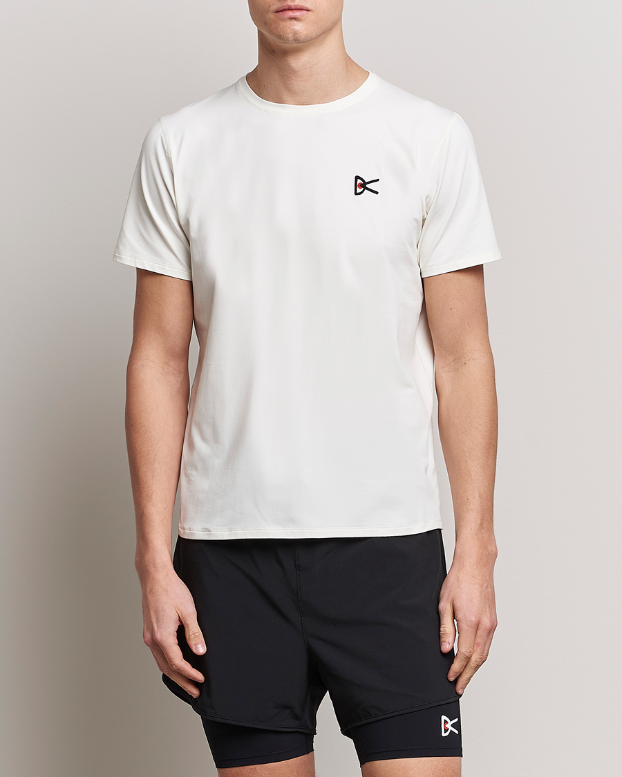 Heren | Active | District Vision | Deva-Tech Short Sleeve T-Shirt White