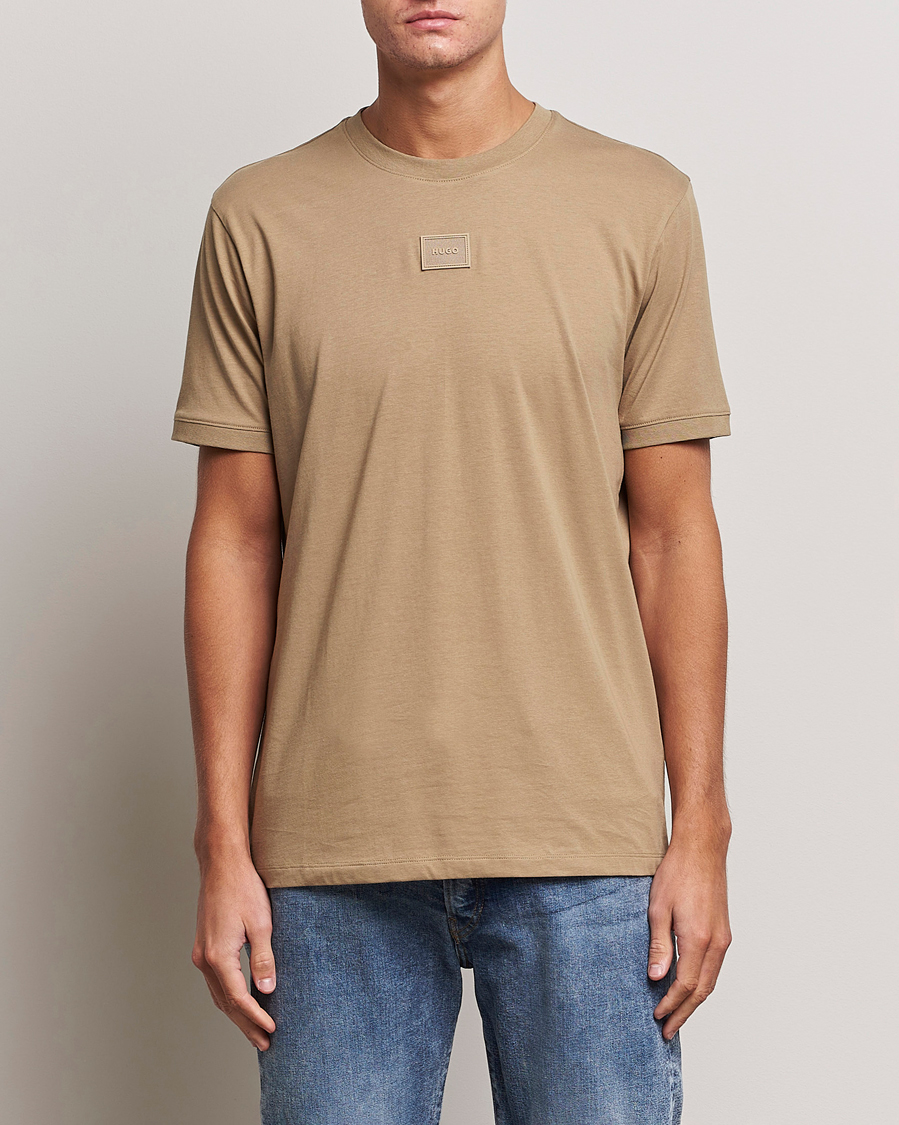 Heren | T-shirts | HUGO | Diragolino Crew Neck T-Shirt Open Brown