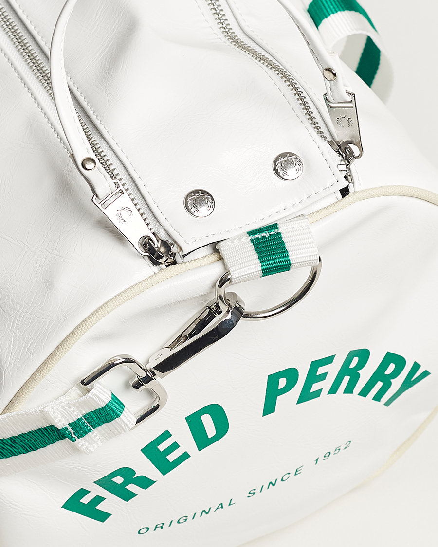 Heren | Fred Perry Classic Barrel Bag Snow White | Fred Perry | Classic Barrel Bag Snow White