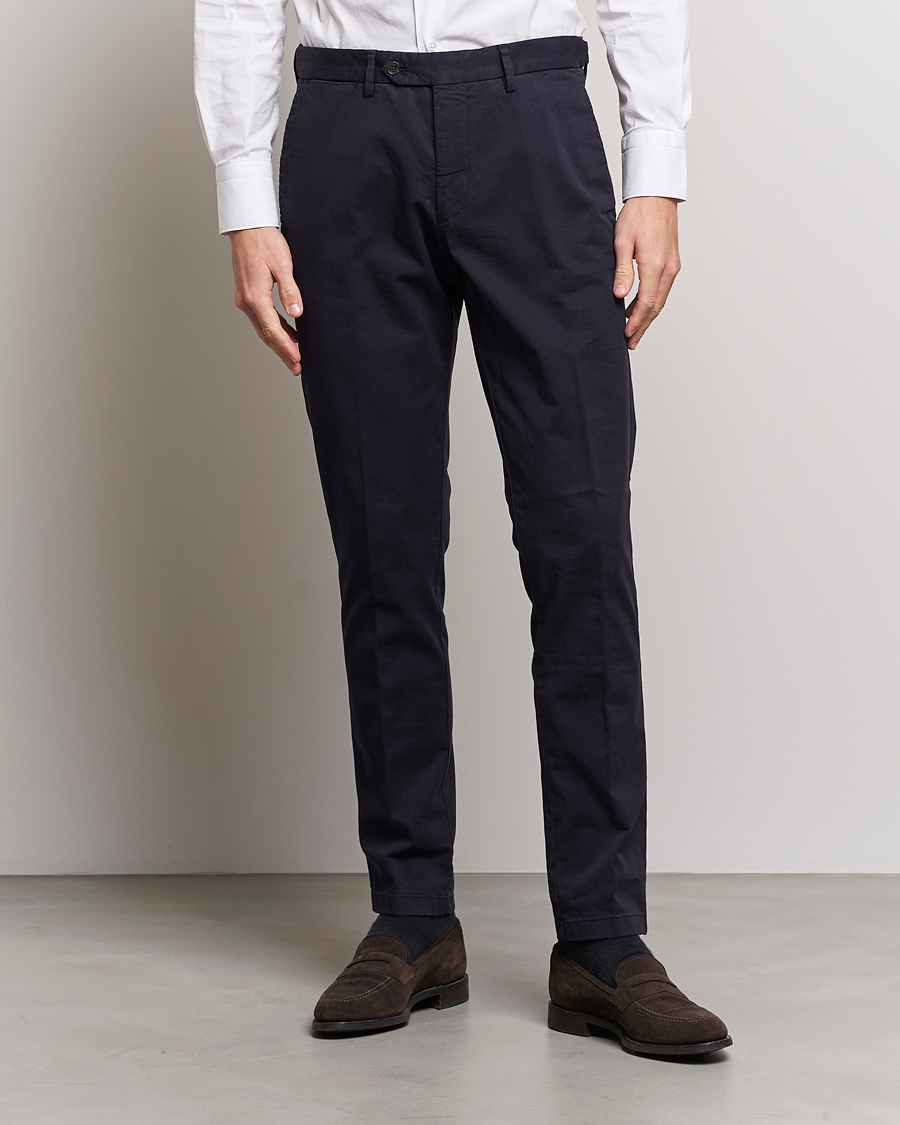 Heren | Chino's | Oscar Jacobson | Danwick Cotton Trousers Navy