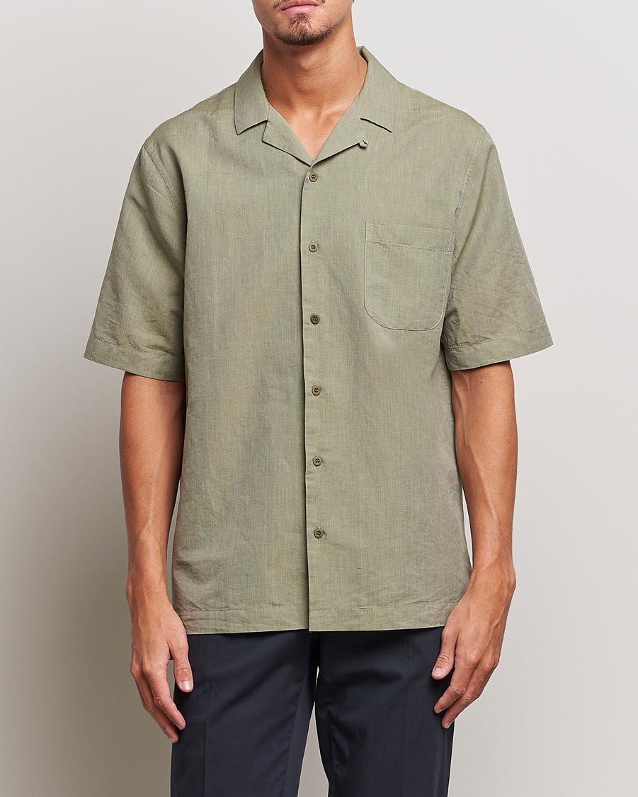 Heren | Overhemden | Sunspel | Lightweight Cotton/Linen Resort Shirt Hunter Green