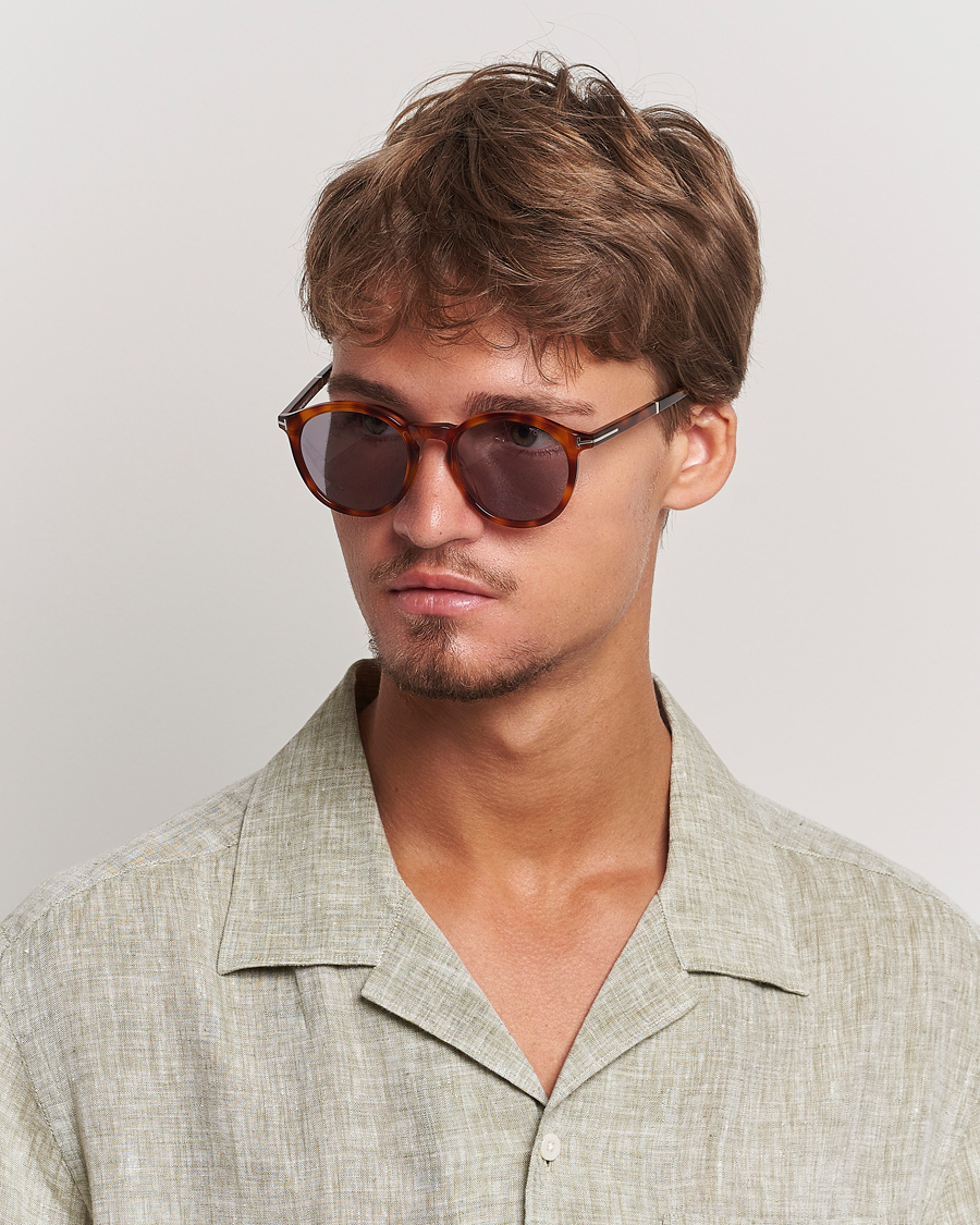 Heren | Ronde frame zonnebrillen | Tom Ford | Elton Sunglasses Blonde Havana/Smoke
