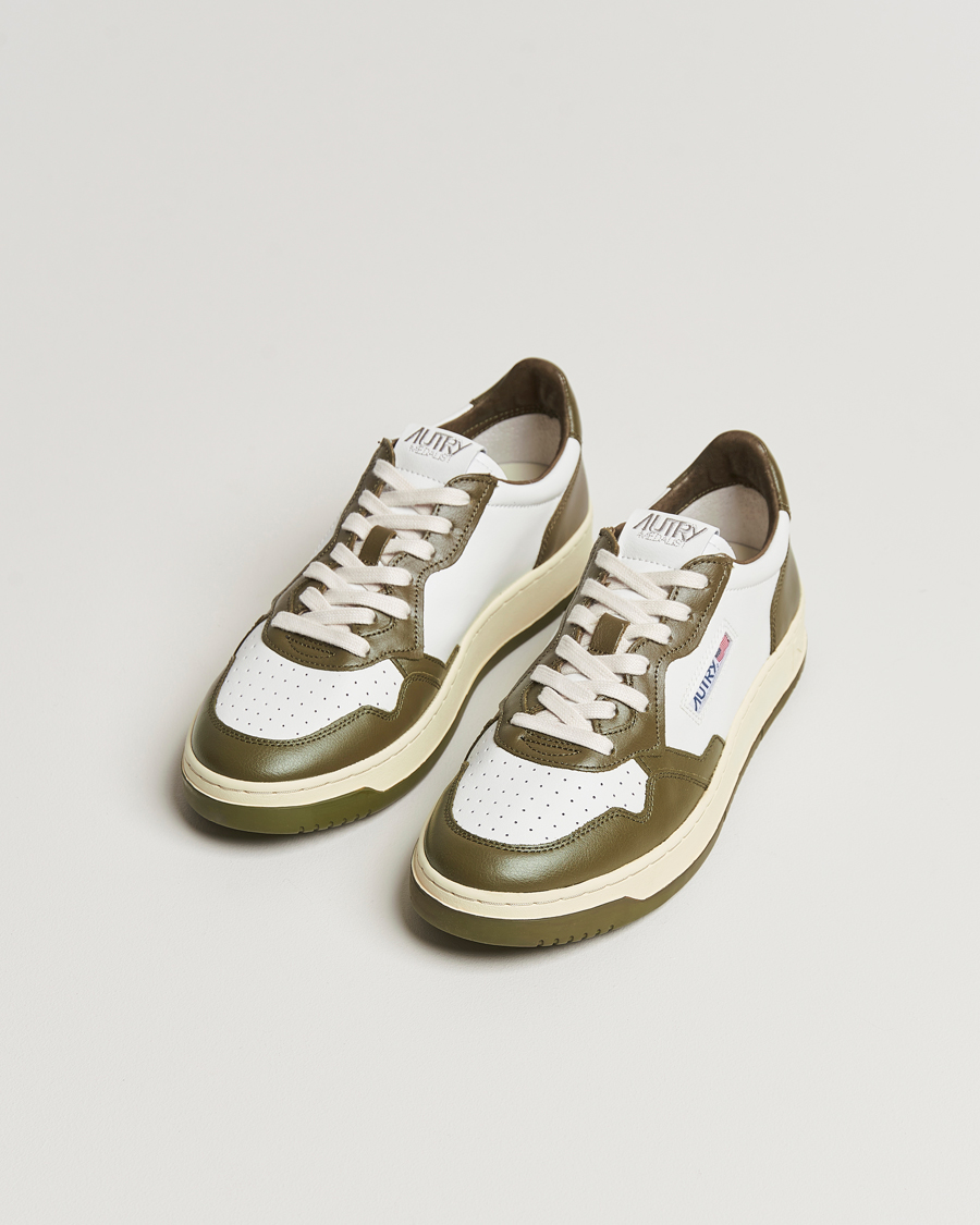 Heren | Sneakers | Autry | Medalist Low Bicolor Leather Sneaker Military Olive