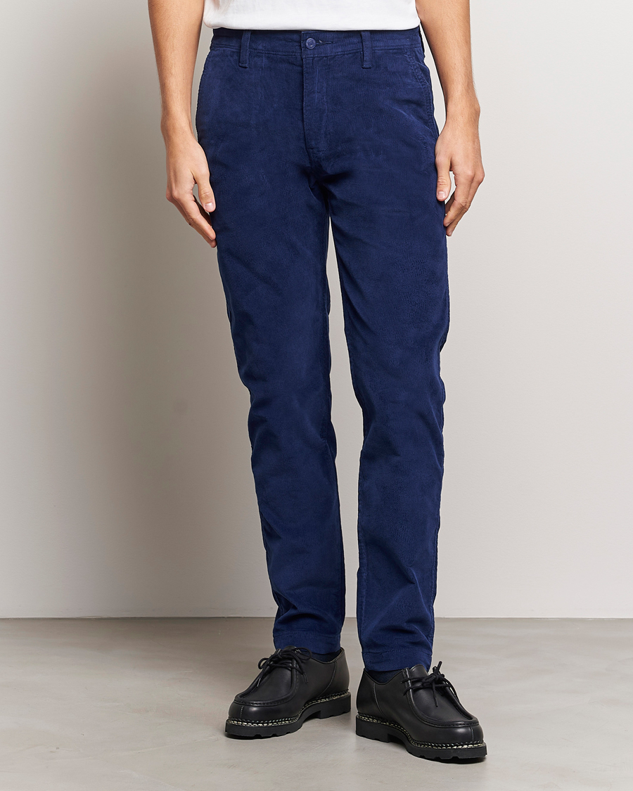 Heren | Broeken | Levi's | Garment Dyed Stretch Corduroy Chino Ocean Cavern
