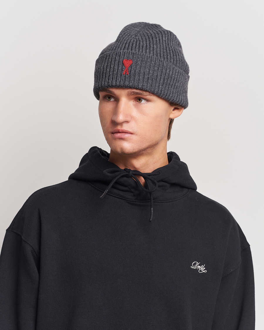 Heren | AMI Heart Logo Beanie Heather Grey | AMI | Heart Logo Beanie Heather Grey