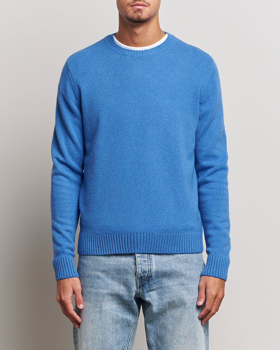 Men | Knitted Jumpers | Colorful Standard | Classic Merino Wool Crew Neck Pacific Blue