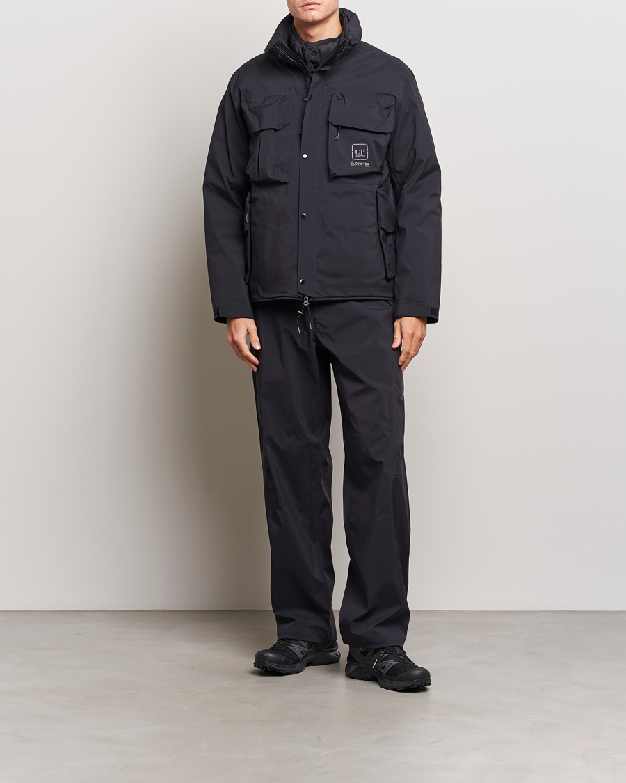 Heren | Broeken | C.P. Company | Metropolis GORE-TEX Infinium Shell Cargo Pants Black
