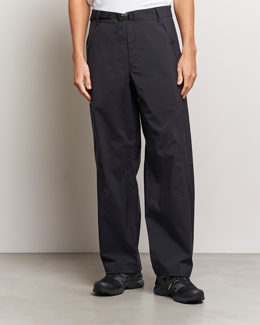 Heren | Broeken | C.P. Company | Metropolis GORE-TEX Infinium Shell Cargo Pants Black
