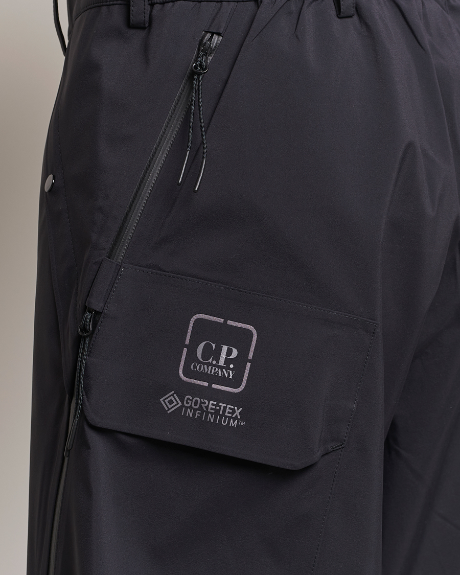 Heren | Broeken | C.P. Company | Metropolis GORE-TEX Infinium Shell Cargo Pants Black