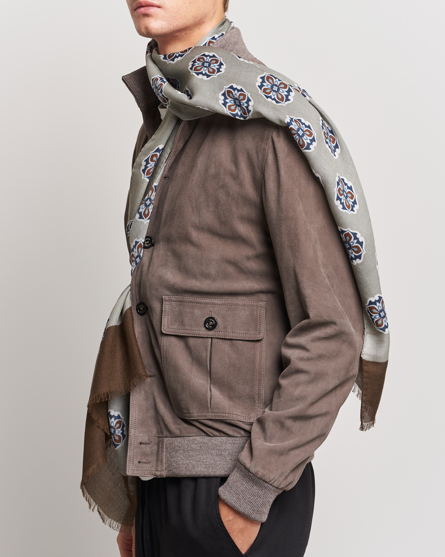Heren | Altea Printed Medallion Wool Scarf Light Grey | Altea | Printed Medallion Wool Scarf Light Grey