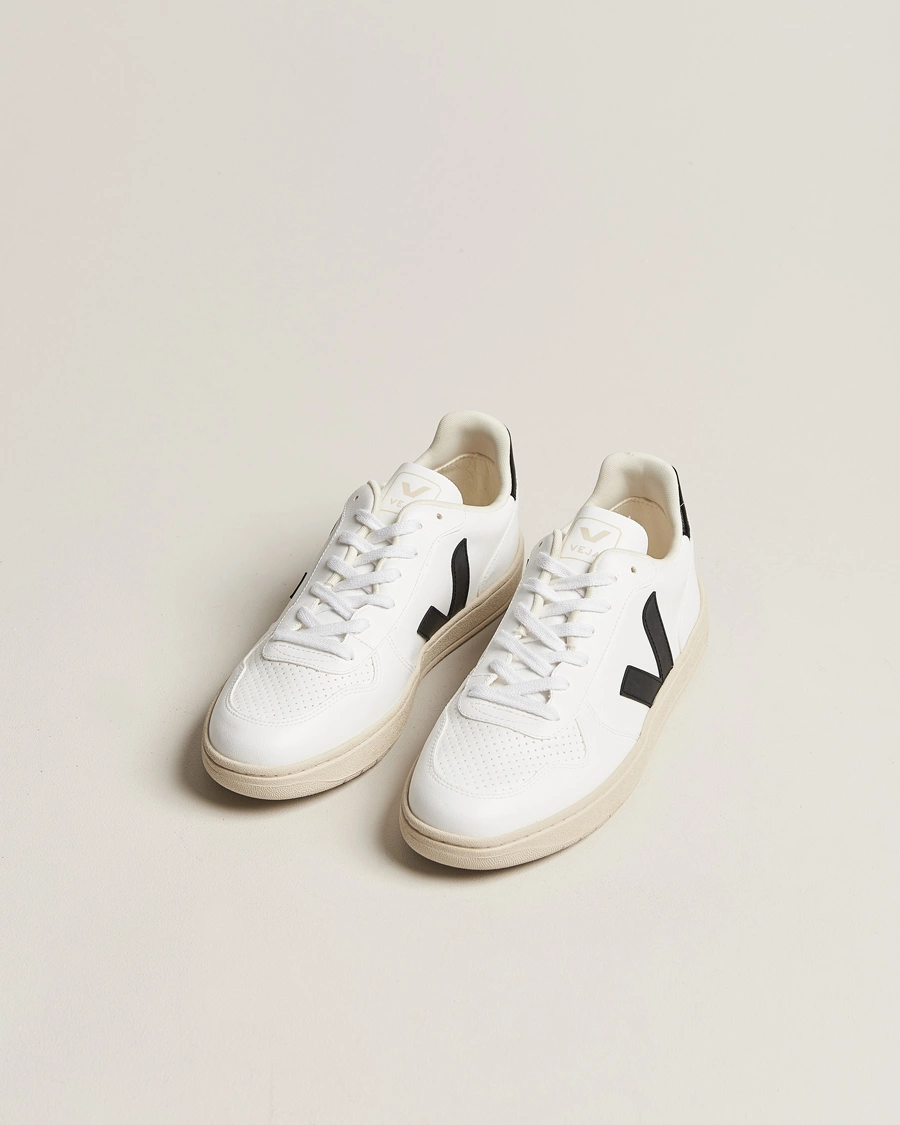Heren | Sneakers | Veja | V-10 Vegan Leather Sneaker White/Black