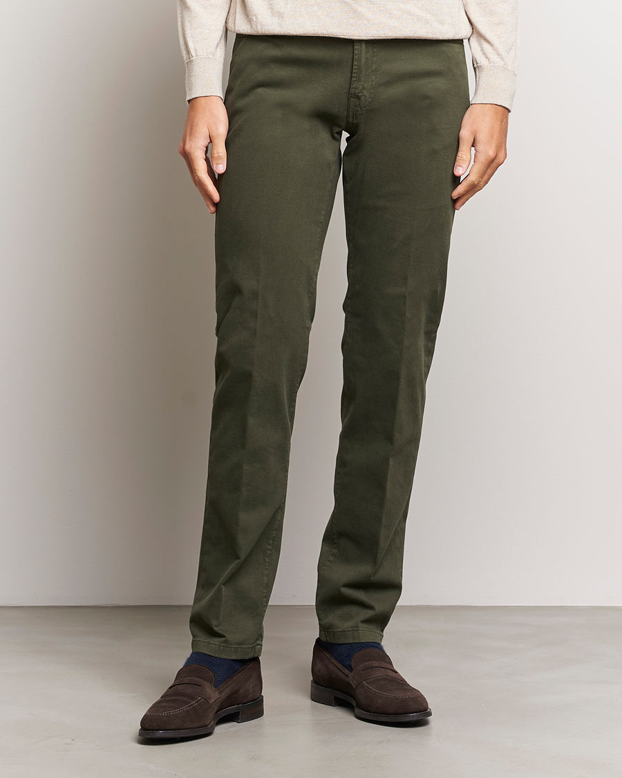 Heren | Broeken | Kiton | Slim Fit Cashmere/Cotton 5-Pocket Pants Dark Green
