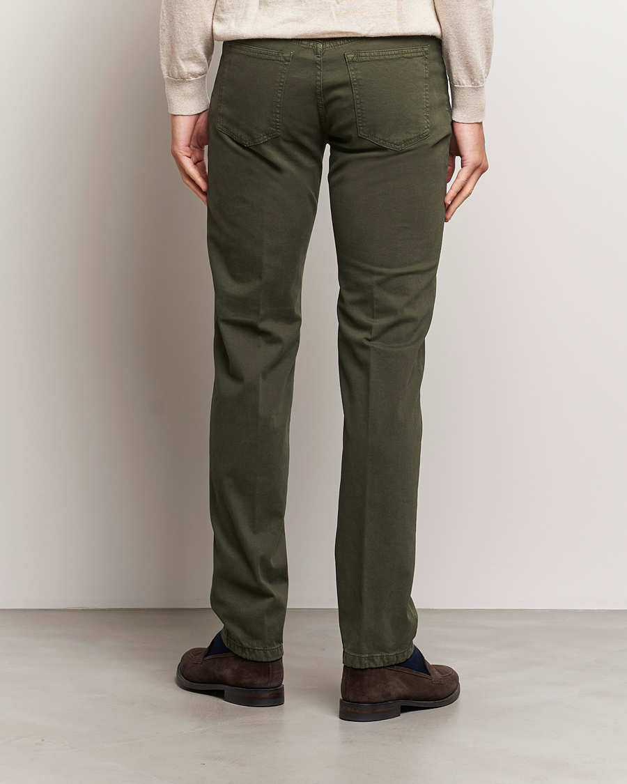 Heren | Broeken | Kiton | Slim Fit Cashmere/Cotton 5-Pocket Pants Dark Green