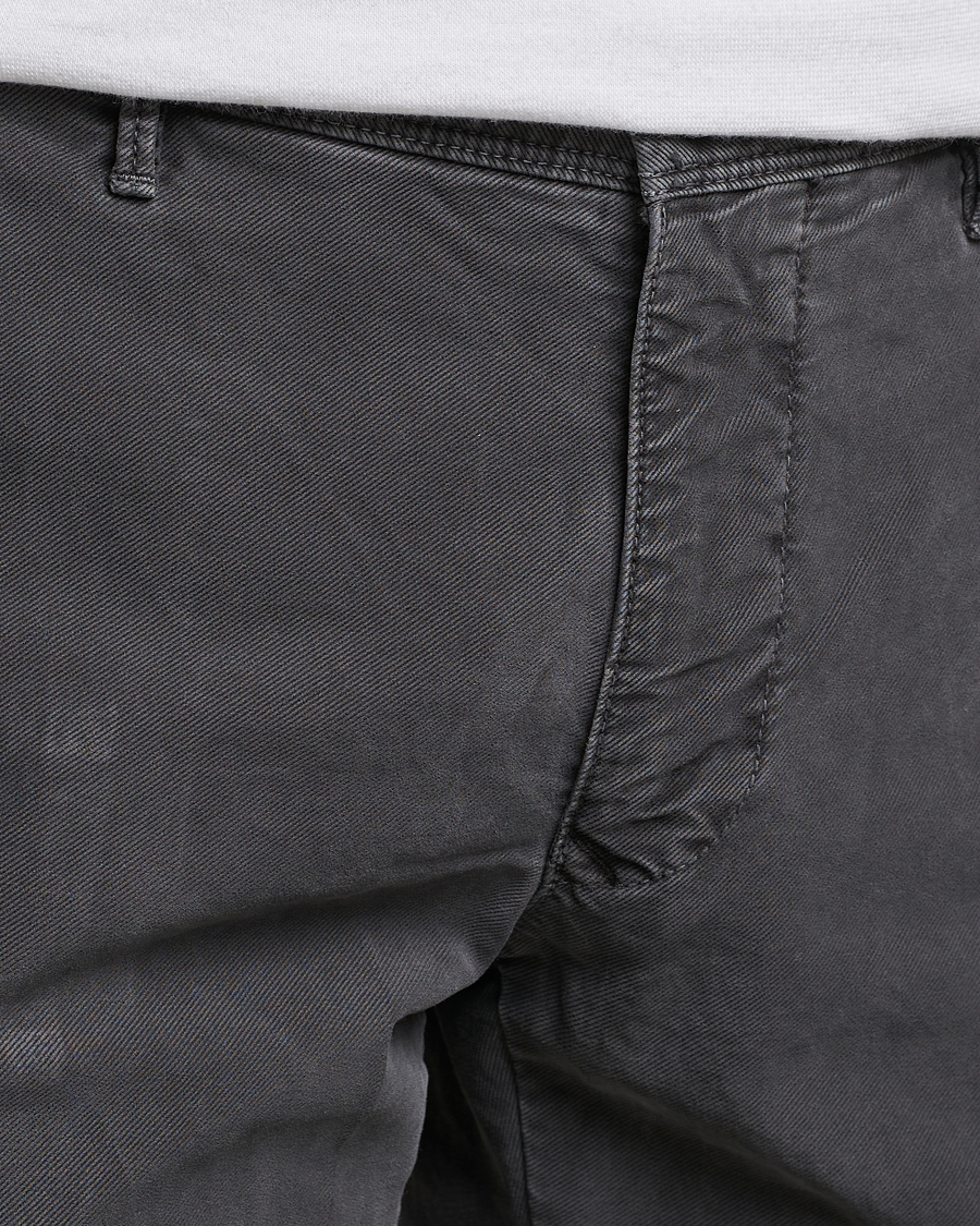 Heren | Broeken | Incotex | Slim Fit Garment Dyed Slacks Dark Grey