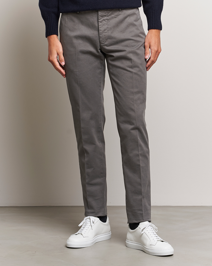 Heren | Broeken | Incotex | Slim Fit Cotton Stretch Chinos Light Grey