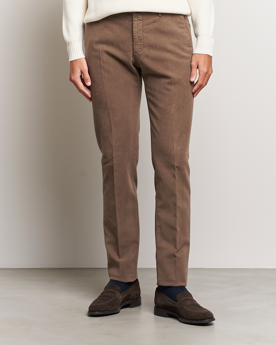 Heren | Broeken | Incotex | Slim Fit Luxury Moleskine Trousers Taupe