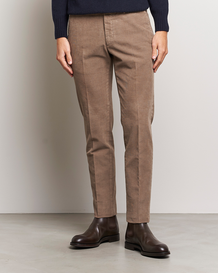 Heren | Broeken | Incotex | Slim Fit Soft Corduroy Trousers Taupe
