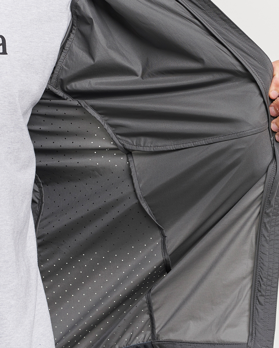Heren | Jassen | Peak Performance | Vislight Wind Jacket Motion Grey/Omber Blue