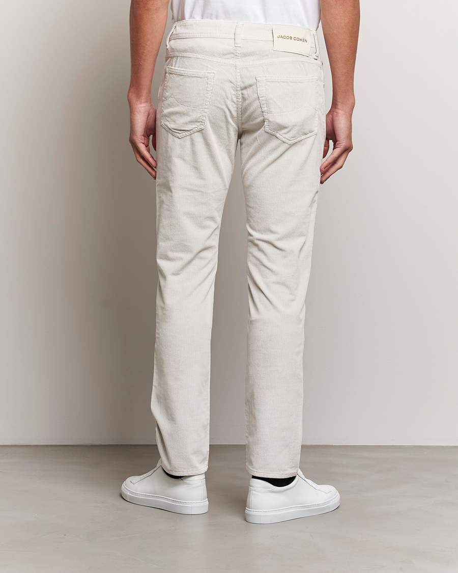 Heren | Broeken | Jacob Cohën | Bard 5-Pocket Medium Corduroy Trousers Off White
