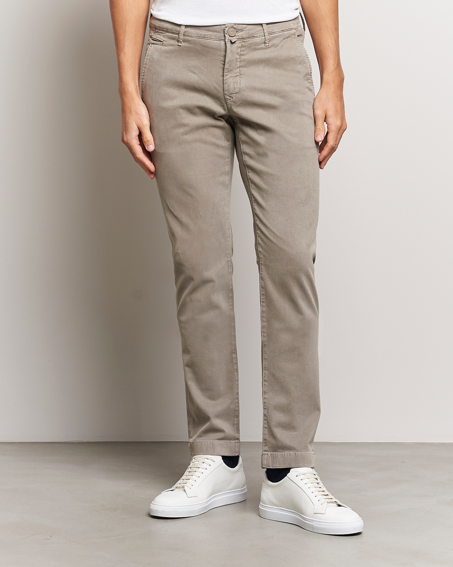 Heren | Afdelingen | Jacob Cohën | Bobby Cotton Chinos Beige