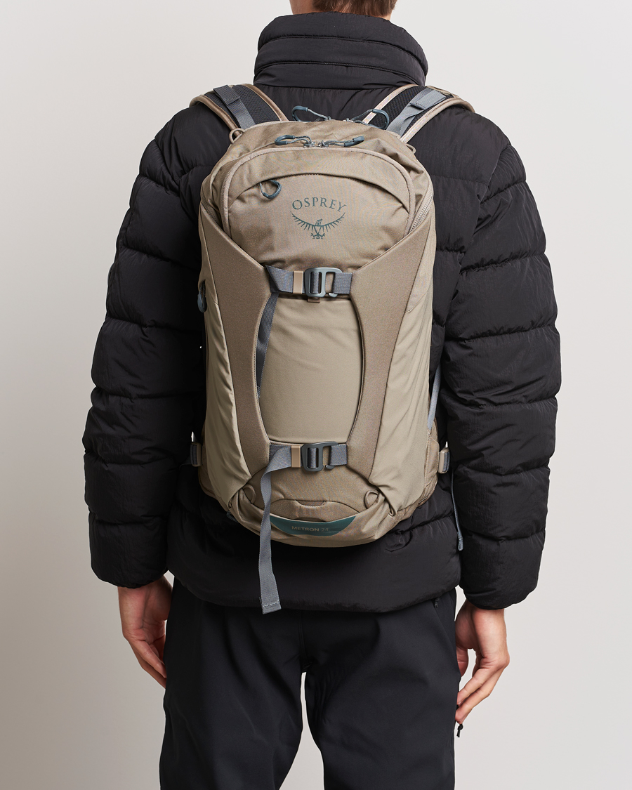 Heren |  | Osprey | Metron 24 Backpack Tan Concrete