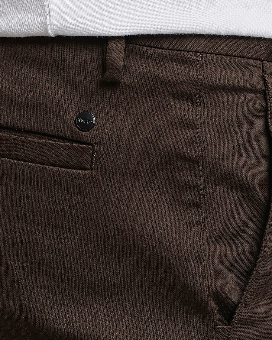 Heren | Broeken | NN07 | Theo Regular Fit Chinos Demitasse Brown