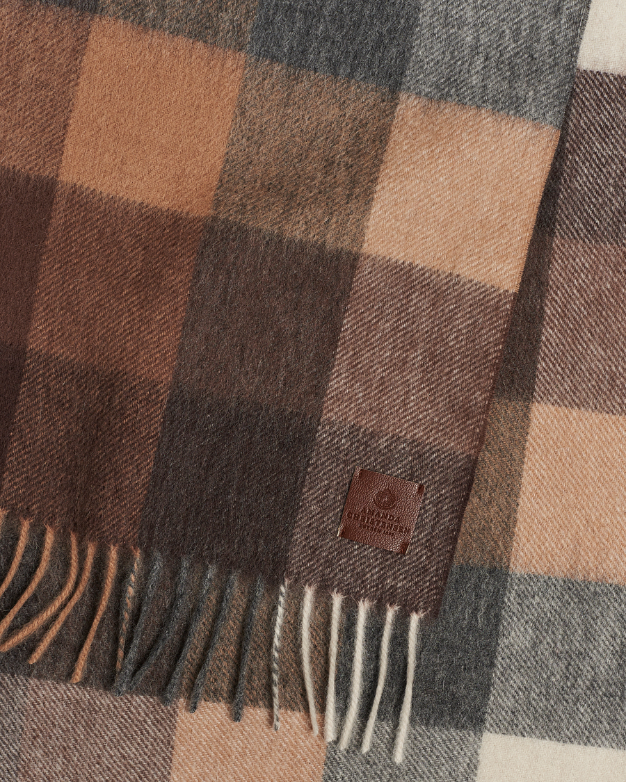Heren | Amanda Christensen Merino Wool Block Check Scarf Brown Multi | Amanda Christensen | Merino Wool Block Check Scarf Brown Multi