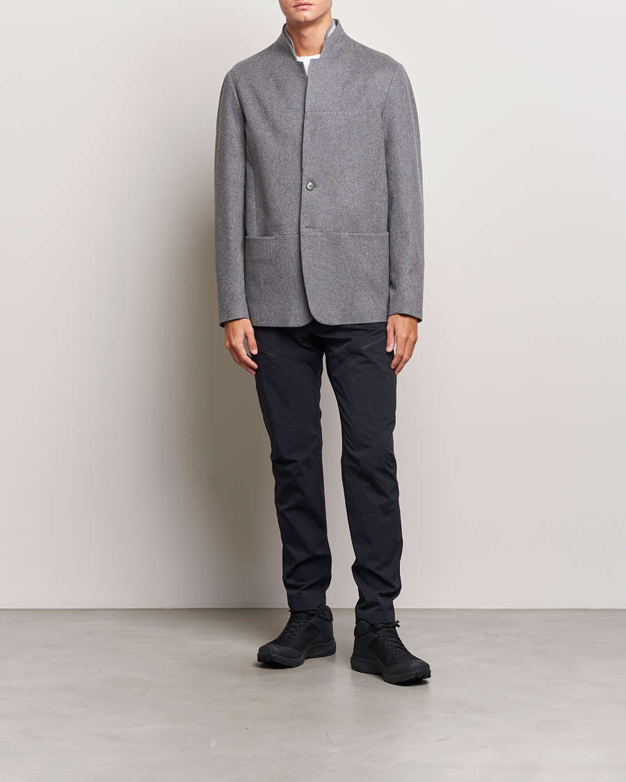 Heren | Blazers | SEASE | Ellen Wool/Cashmere Blazer Light Grey