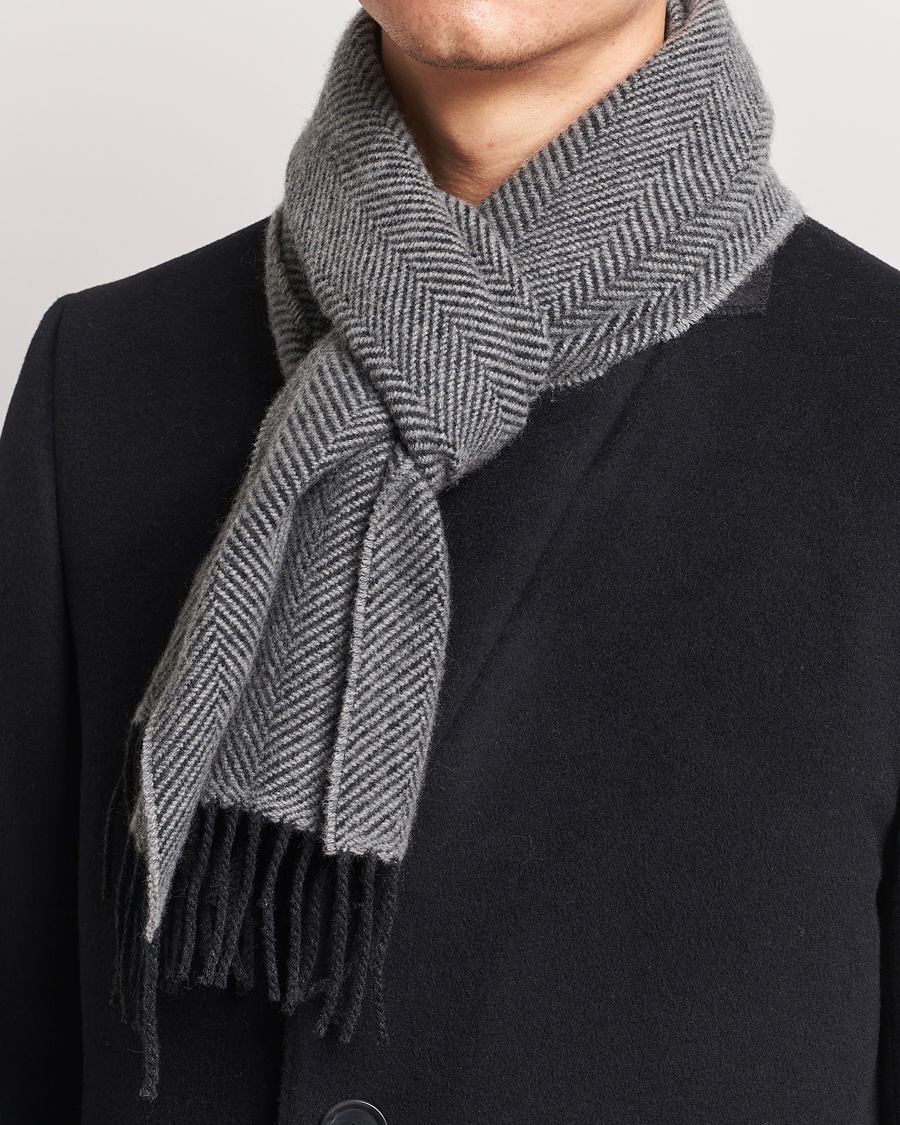 Heren |  | Begg & Co | Herringbone Cashmere Scarf 30*170cm Grey