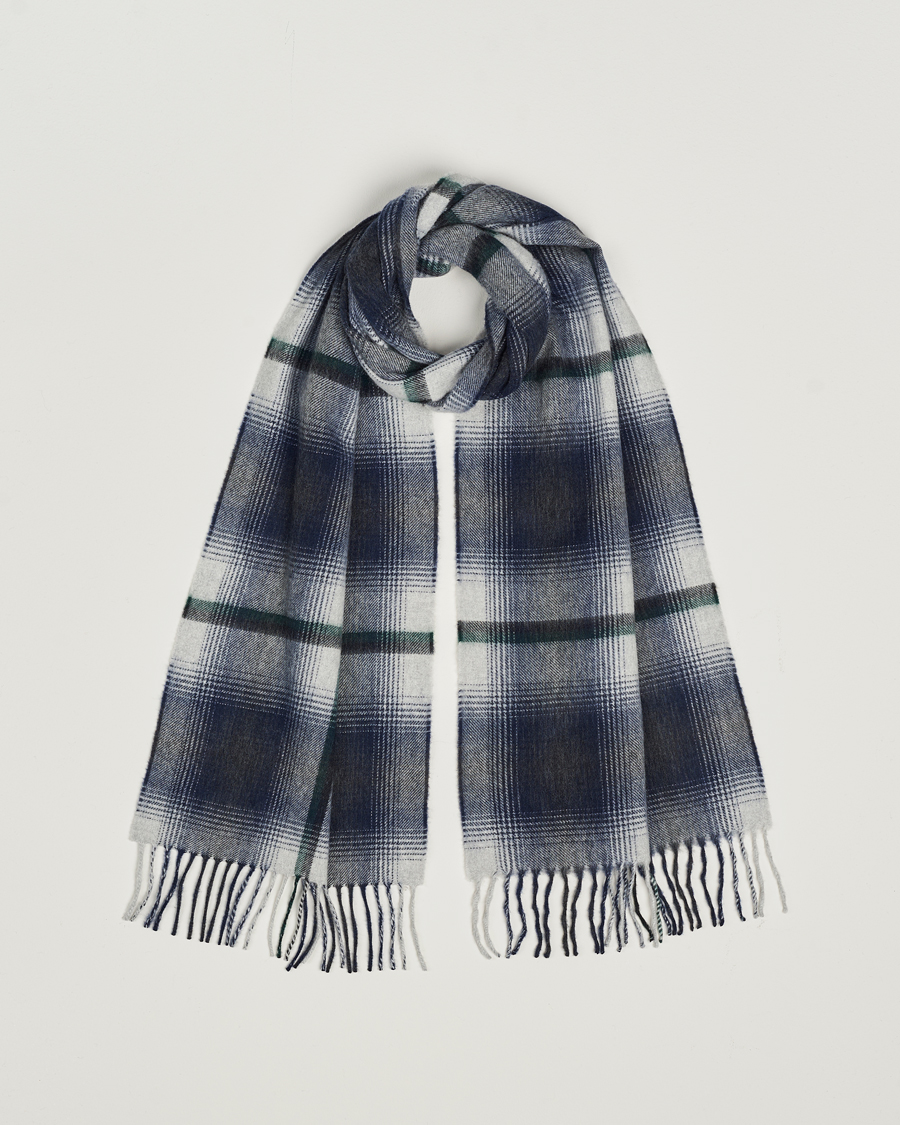 Heren | Begg & Co Wool/Cashmere Shadow Check Scarf 32*180cm Silver/Navy | Begg & Co | Wool/Cashmere Shadow Check Scarf 32*180cm Silver/Navy