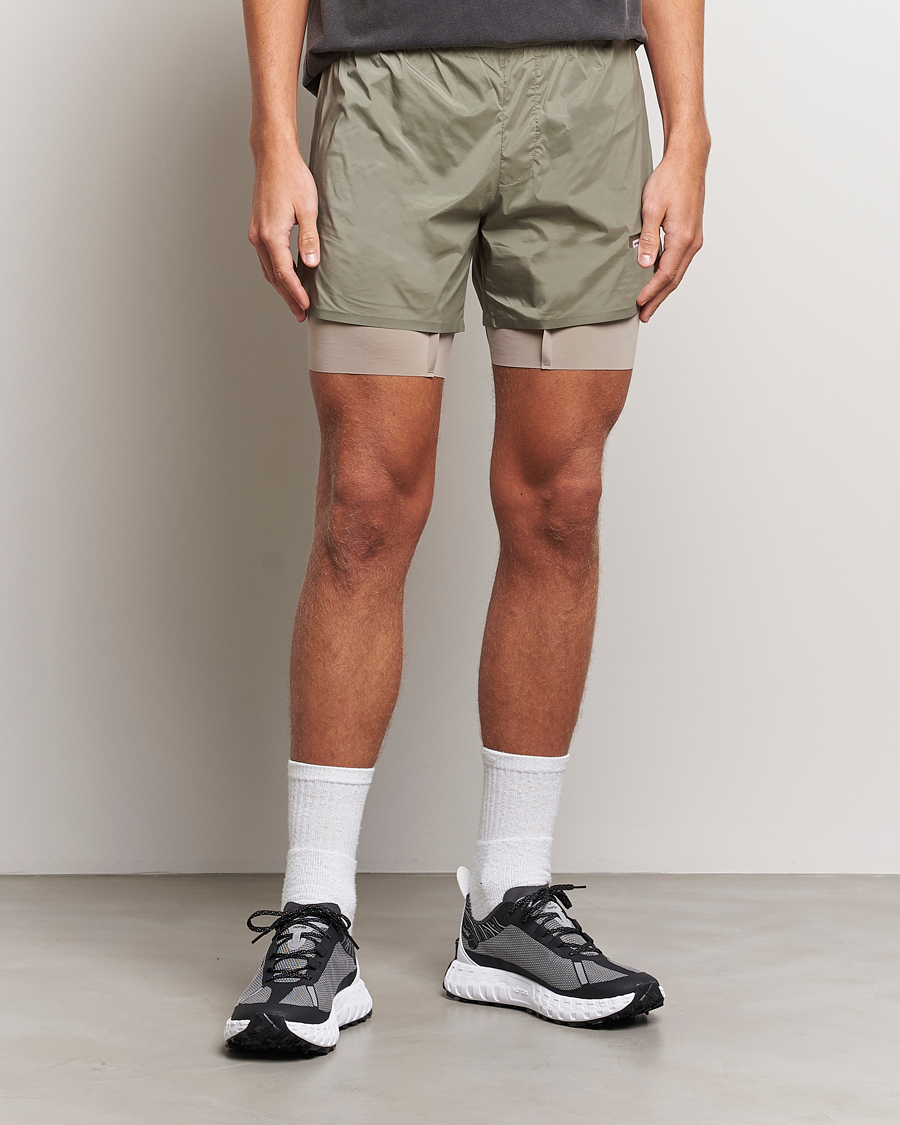 Heren | Korte broek | Satisfy | TechSilk 8 Inch Shorts Vetiver