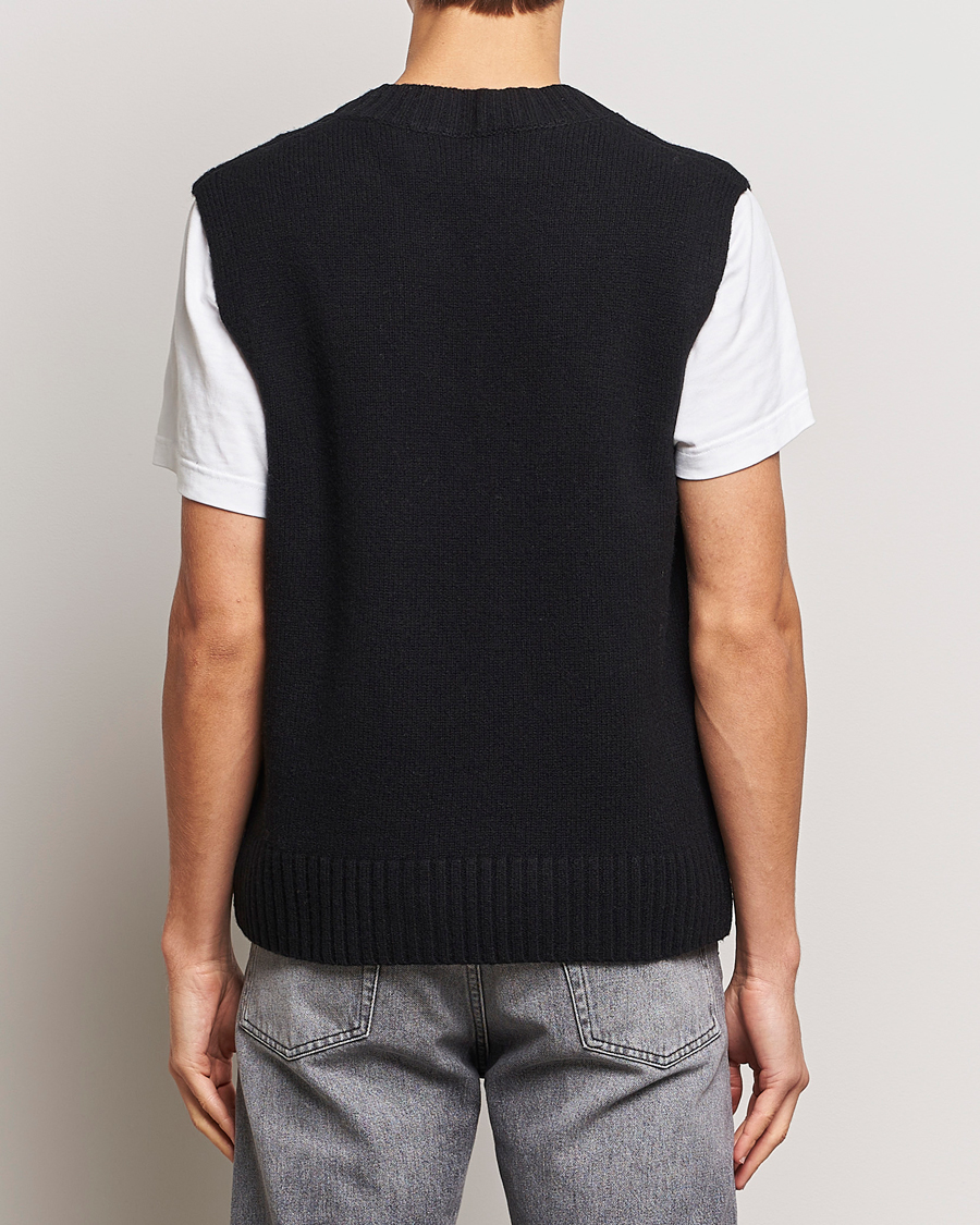 Heren | Truien | A Day's March | Wigtown Lambswool Vest Black