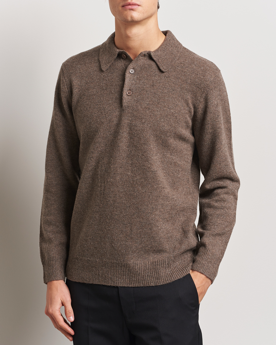 Heren | Business & Beyond | A Day's March | Avoch Lambswool Polo Taupe