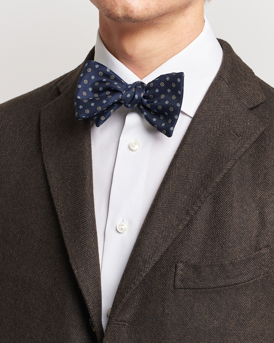 Heren | E. Marinella Silk Bow Tie Navy | E. Marinella | Silk Bow Tie Navy