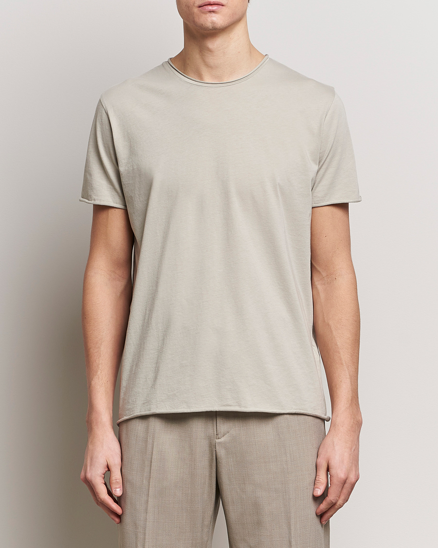 Heren | T-shirts | Filippa K | Roll Neck Crew Neck T-Shirt Light Sage