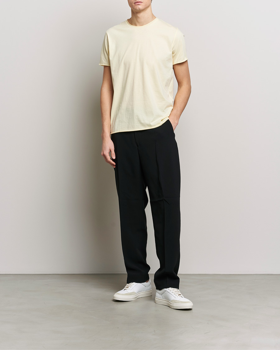 Heren | T-shirts | Filippa K | Roll Neck Crew Neck T-Shirt Soft Yellow