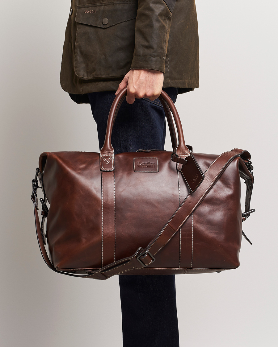 Heren | Tassen | Loake Shoemakers | Balmoral Veg Tanned Leather Overnight Bag Brown