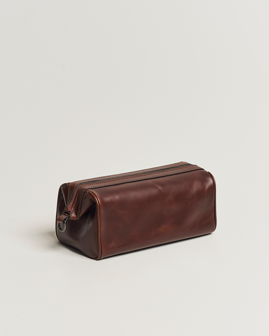 Heren | Accessoires | Loake 1880 | Thames Leather Washbag Brown