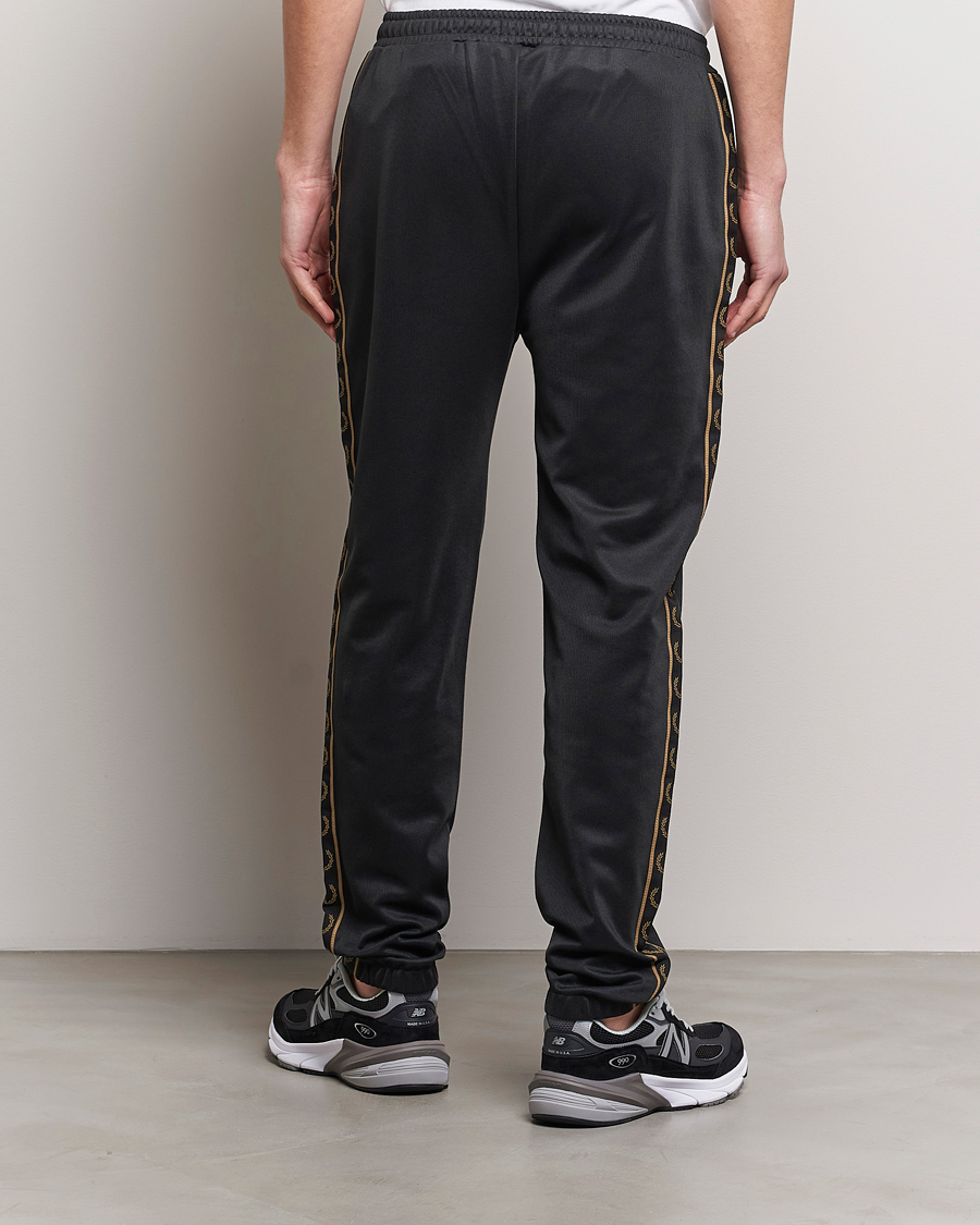 Heren | Broeken | Fred Perry | Taped Track Pants Black