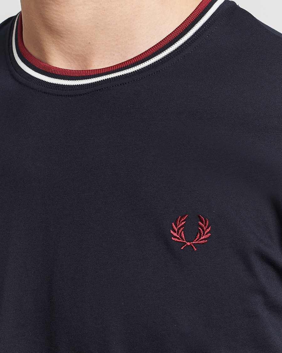 Heren | T-shirts | Fred Perry | Twin Tipped T-Shirt Navy