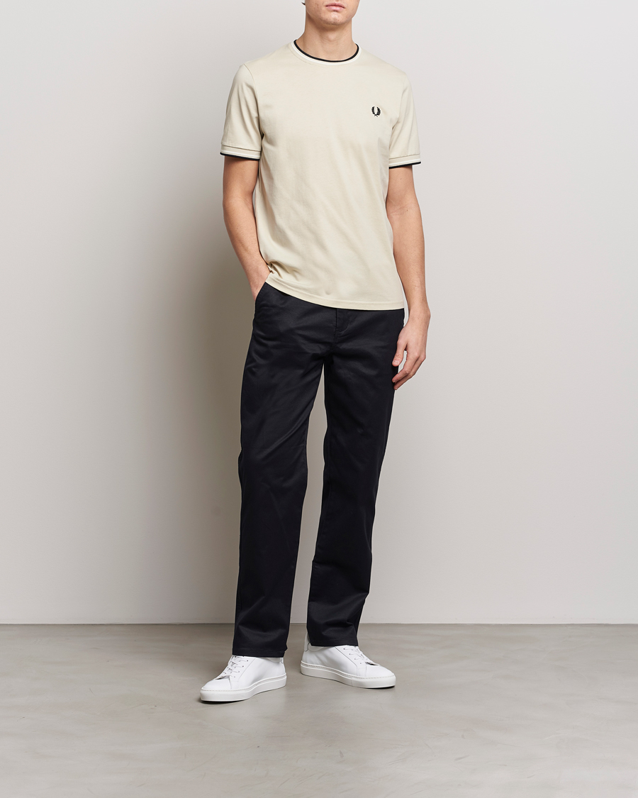 Heren | T-shirts | Fred Perry | Twin Tipped T-Shirt Oatmeal