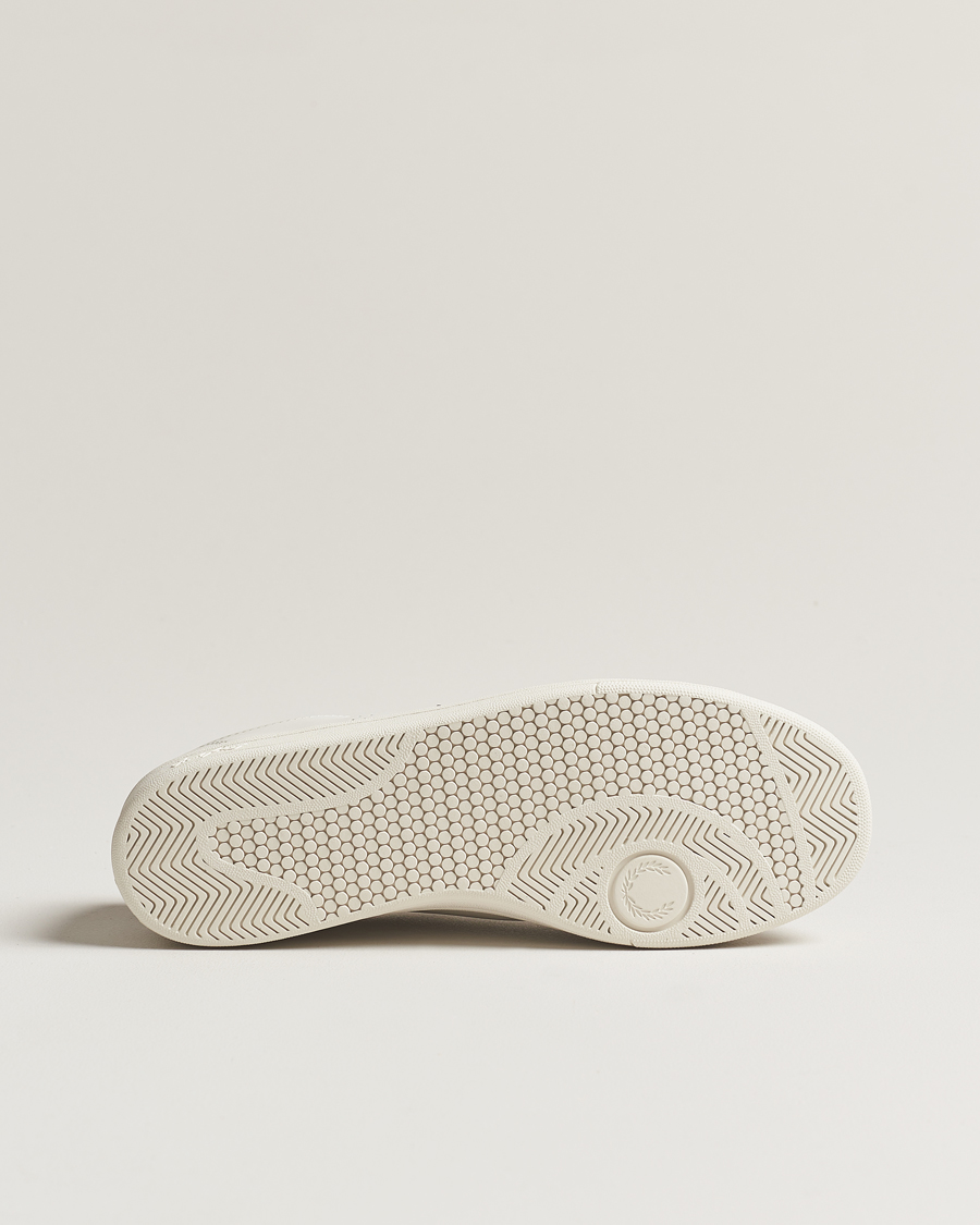 Heren | Fred Perry B721 Leather Sneaker Porcelain/Brick Red | Fred Perry | B721 Leather Sneaker Porcelain/Brick Red