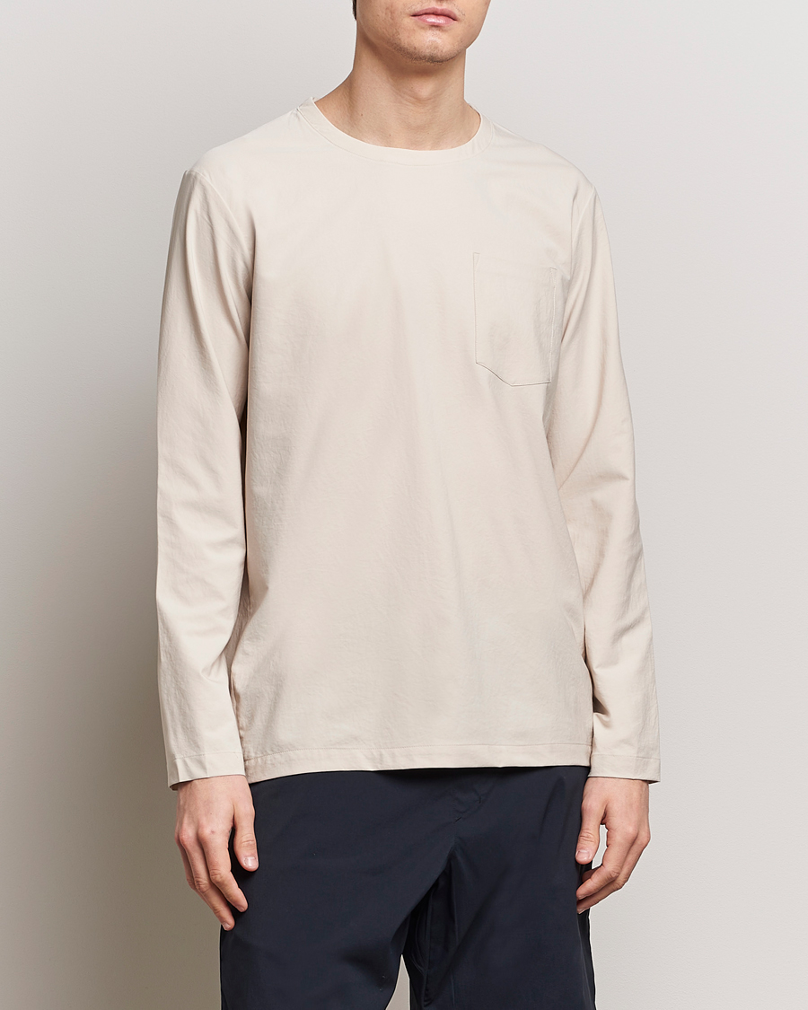 Heren | T-shirts met lange mouwen | Houdini | Cover Crew Quick Dry Long Sleeve Foggy Mountain