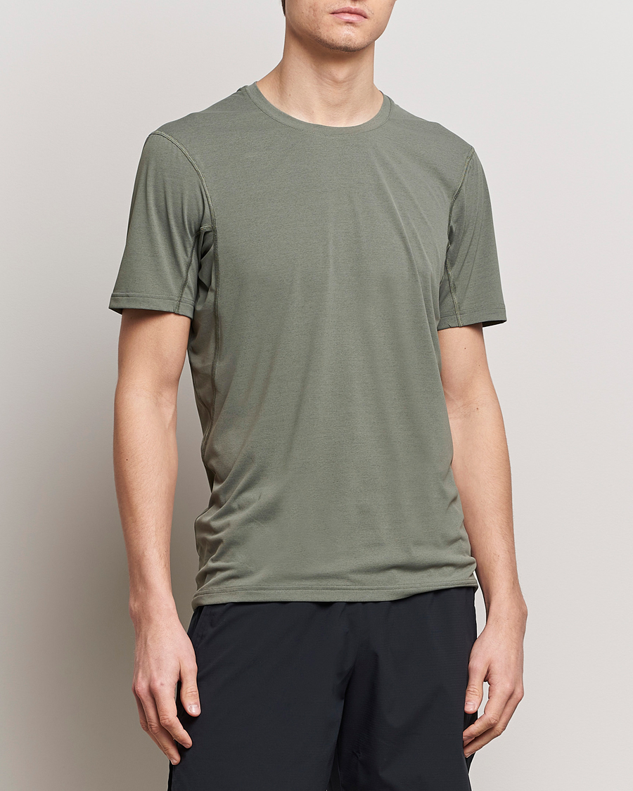 Heren | T-Shirts | Houdini | Pace Air Featherlight T-Shirt Geyser Grey