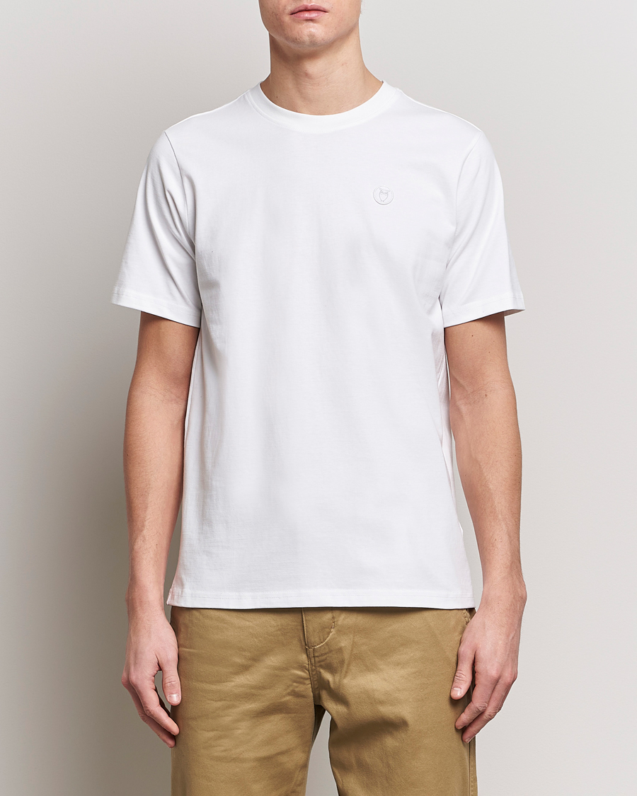 Heren | Witte T-shirts | KnowledgeCotton Apparel | Loke Badge T-Shirt Bright White