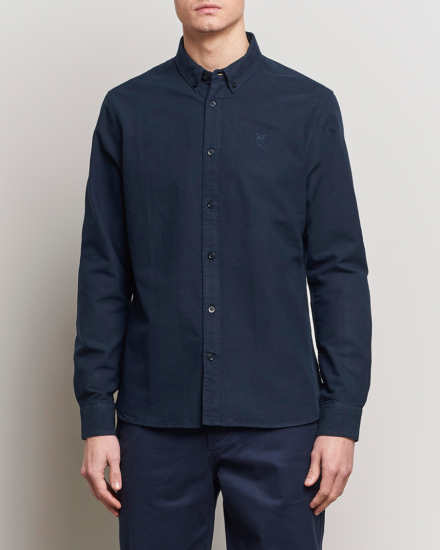 Heren |  | KnowledgeCotton Apparel | Harald Small Owl Regular Oxford Shirt Total Eclipse
